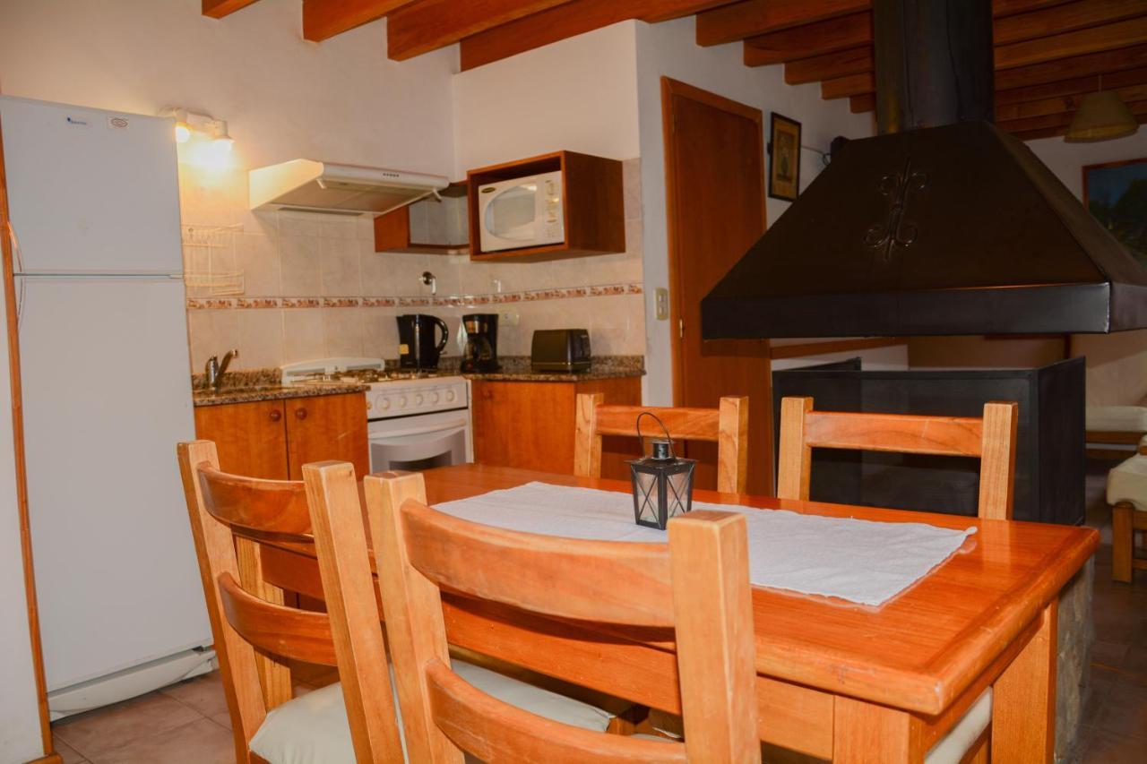Apart Hotel Del Pellin San Martin de los Andes Exterior photo