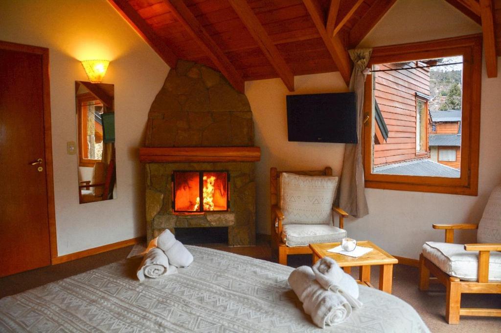 Apart Hotel Del Pellin San Martin de los Andes Exterior photo